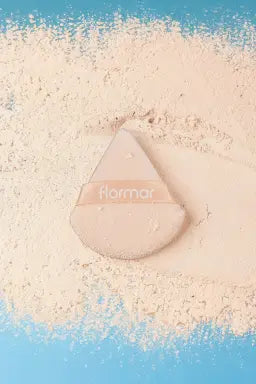 TRIANGLE POWDER PUFF